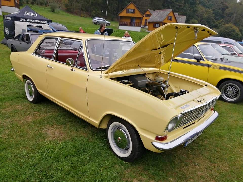 Galerie: 15. Opel Meet 9/2022 - Třímany - Rokycany - Foto: Urby - Stránka 3 Fb_im752