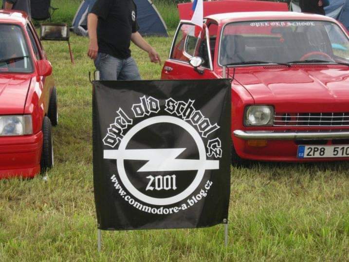 Z klubového archivu: Naše účast na Opel Treffen Schafberg 7/2009  Fb_img57