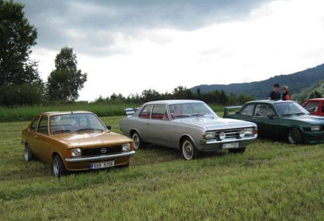Z klubového archivu: Naše účast na Opel Treffen Schafberg 7/2009  Fb_img58