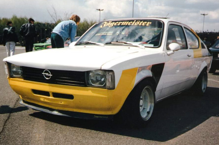 Odvážné a krásné devadesátá léta na Opel srazech :-)  - Stránka 2 Psx_1317