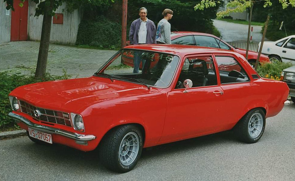 Pár fotek z archivu: Opel Treffen FAHRENBACH 1997 Psx_2346
