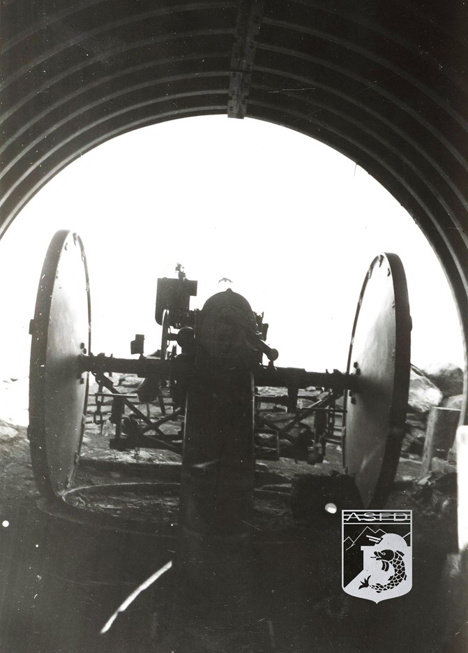 Plate-forme d'artillerie ? 75_sur10