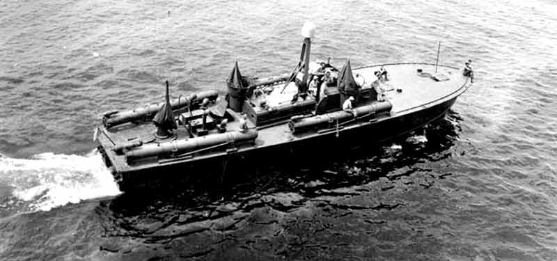 Vedettes lance-torpilles PT-BOATS (Pacifique) - Page 4 23-03110