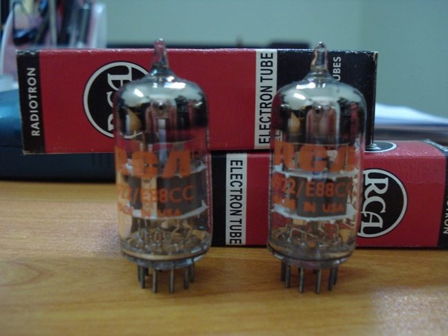 RCA original vavle tubes Ecc88 Dsc04222