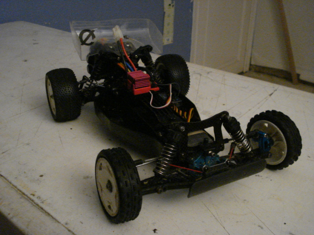 Tamiya DT-02 BL version 2012 ! Dsc04510