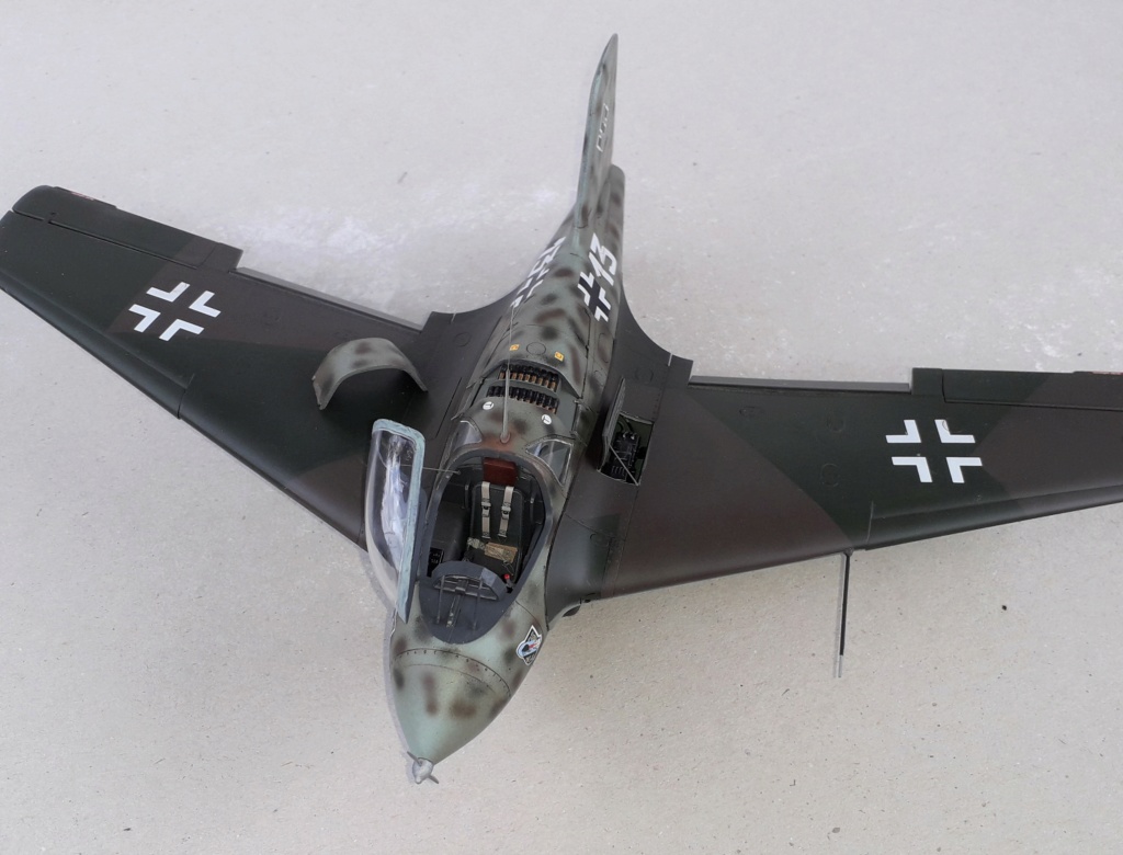 Messerschmitt Me 163 B Meng. 1/32 20220825