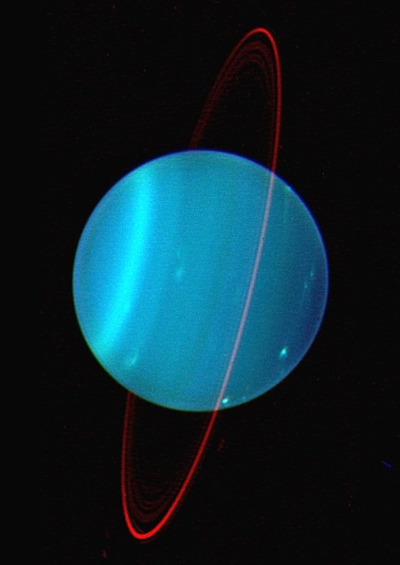 Mystérieuse tache lumineuse sur Uranus 024210