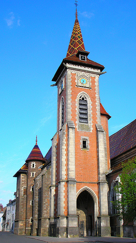 Par ordre alphabétique, des villes et des villages . - Page 20 Louhan11