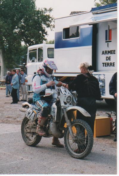 Arrêt moteur de mon 240 WR hva de 1990 Enduro10