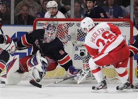 Red Wings come up short in New York against the Rangers 2-1 on Overtime Jiri_h10