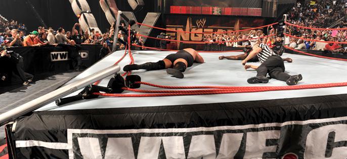 WWE VENGEANCE 2011 RESULTS Venwor14