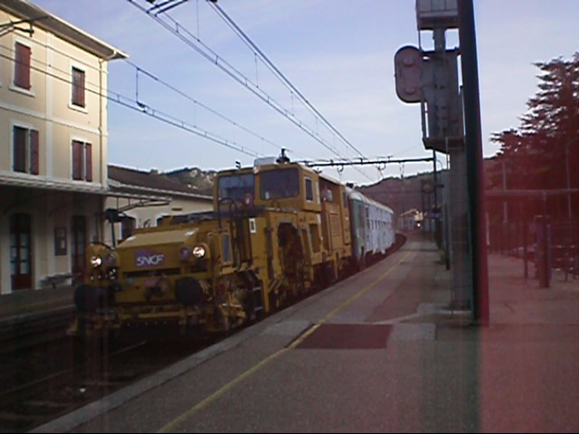 les trains de ma région en photos.. P9240036