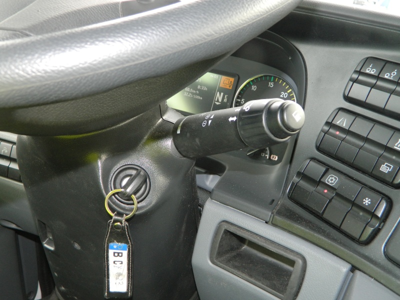 MB actros MP3 Megaspace: Innenbilder Dscn2233