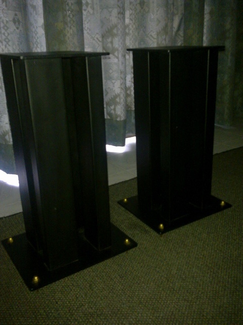 Heavy Duty Speaker Stand (SOLD) 21052011