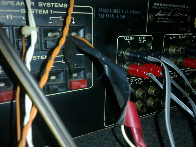 Marantz 1090 Vintage Stereo Intergrated Amplifier ( SOLD ) Back_p11