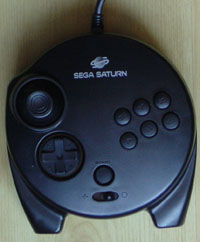 [EST] Sega SATURN, qq jeux + console (ma collec') Acc-0310