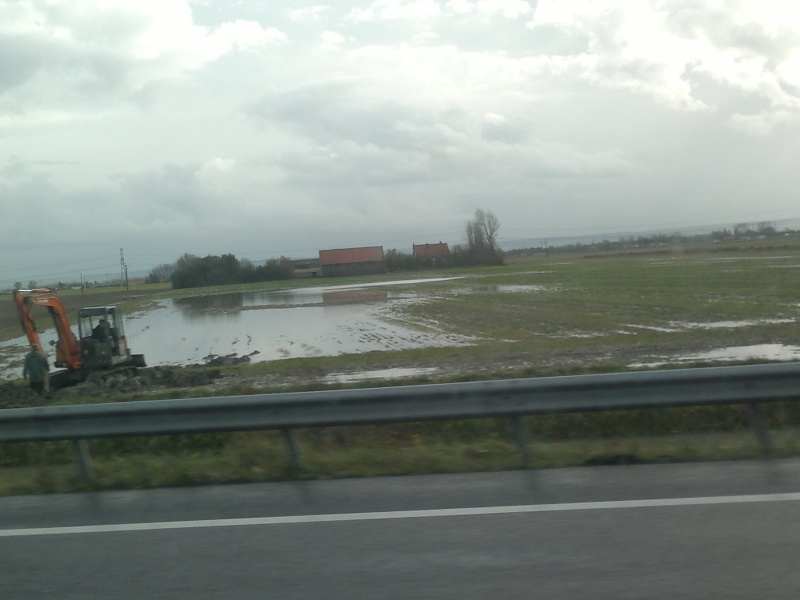 reportage inondations Nord France 4/11/2012 - Page 2 05112011