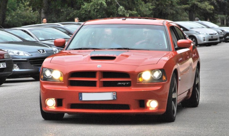 E.T.R. et sa Dodge Charger SRT-8 Super Bee 2009 - Page 3 Coming10