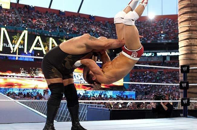 تغطية مهرجان الأحلام الريسلمانيا النتائج والصور WWE Wrestlemania XXVIII 2012 Live Coverage Photos & Results حصريا على موقع اسطورة المصارعة Ouso_o11