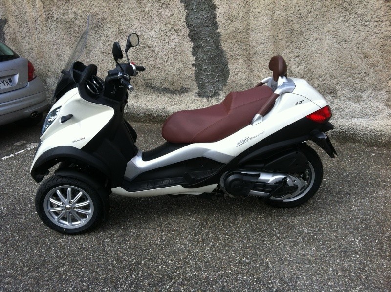 Commande de mon Piaggio Mp3 500 Business blanc perle Img_0111