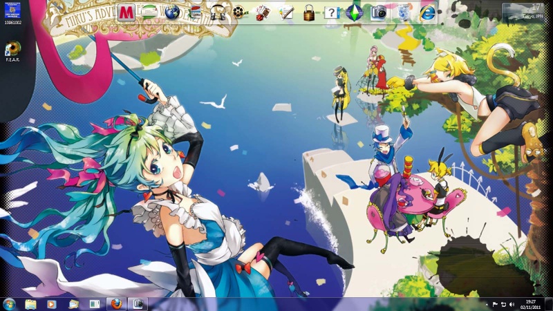 Show us your desktop! - Page 15 Deskto10