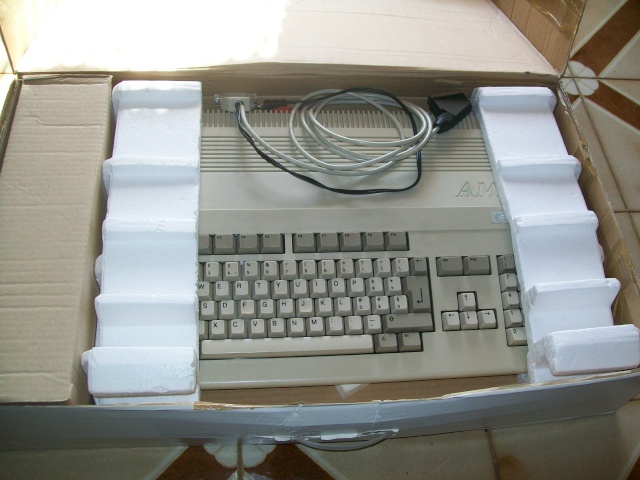 commodore amiga 500 00343