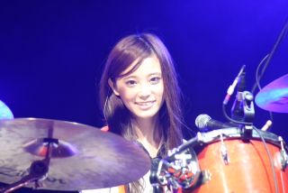 Live Pictures 2011-09-28 (RINA) Rina1150