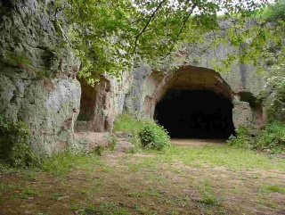 Die geheimnisvolle Höhle