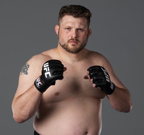 Roy Nelson on Lesnar: "I might have to go to WWE and whip his ass!" Nelson12