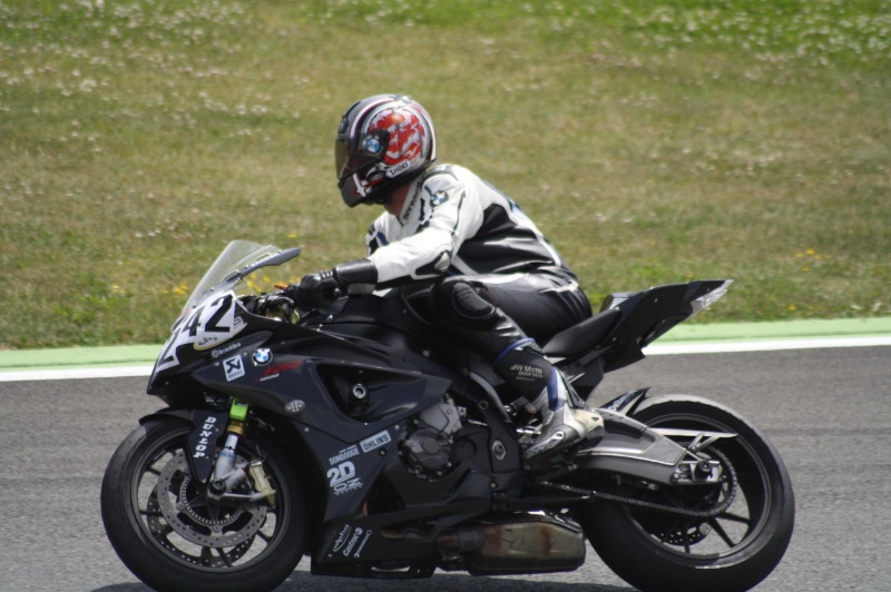 Eybis BMW Motorrad Track Days Magny-Cours 21-22 juillet - Page 4 33428210