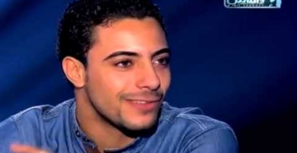 فيديو .. كاتب مصرى مغمور : أسمح لأختي بممارسة الجنس قبل الزواج.. وحملها ليس سفاحًا Thumb_14