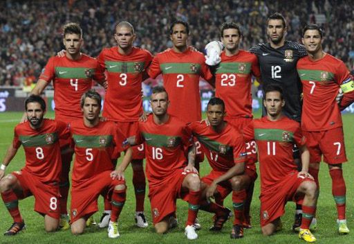 صور المنتخبات المتأهلة الى يورو 2012 F01a8810