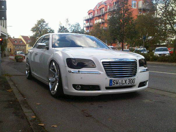 solo chrysler 300c...immagini.. - Pagina 4 Dopo10