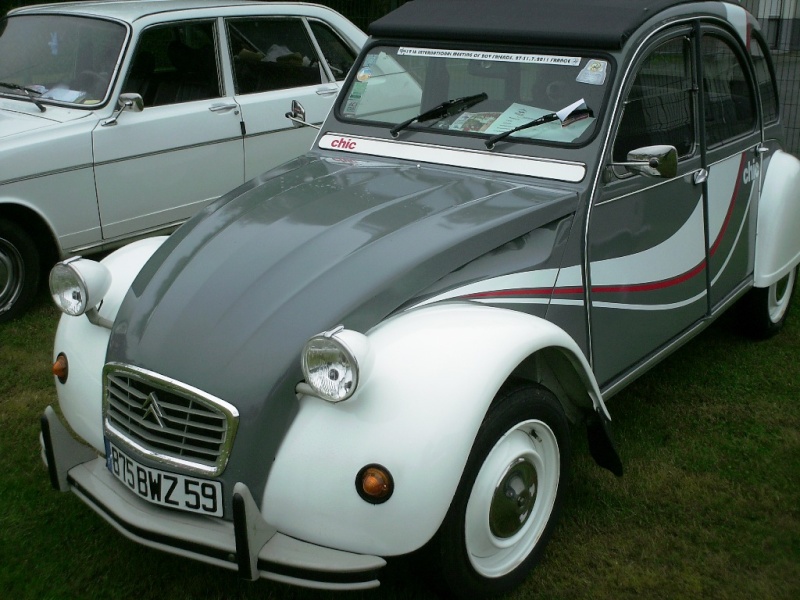 RENESCURE 1ere édition Réussie 2cv-a10