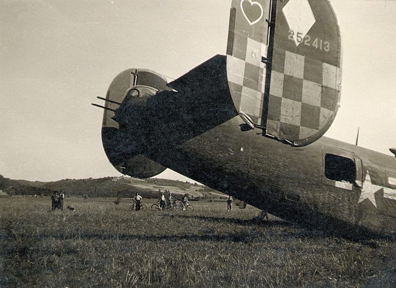 Kényszerleszállt Liberator Kisberkinél – 1944. július 7. 1944_l12