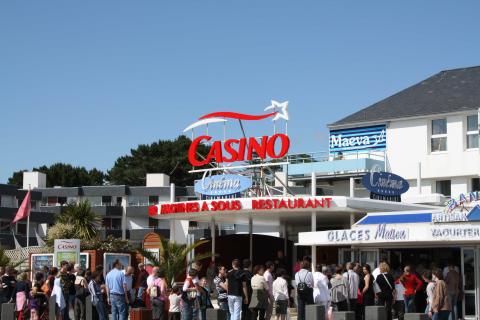 BENODET CASINO BARRIERE -  LA BUTTE DU FORT PLEIN AIR  16/06/2012 Benode10