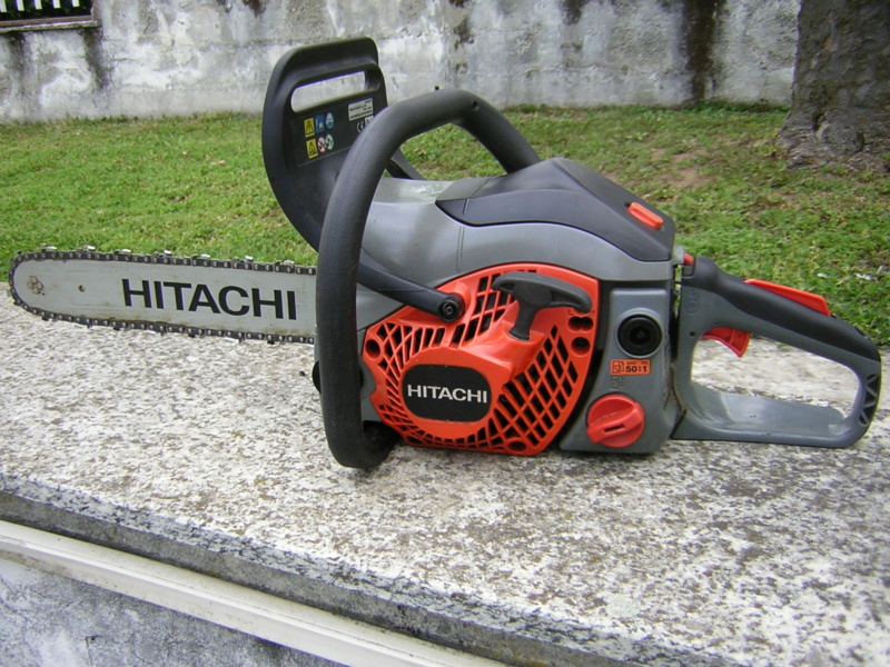 Hitachi CS 33EB Dscn1828