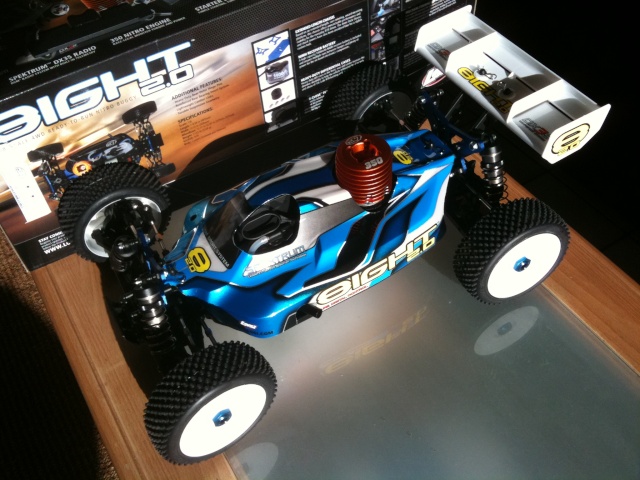 Losi 8ight 2.0 converti Brushless Tekin RX8 Img_0411