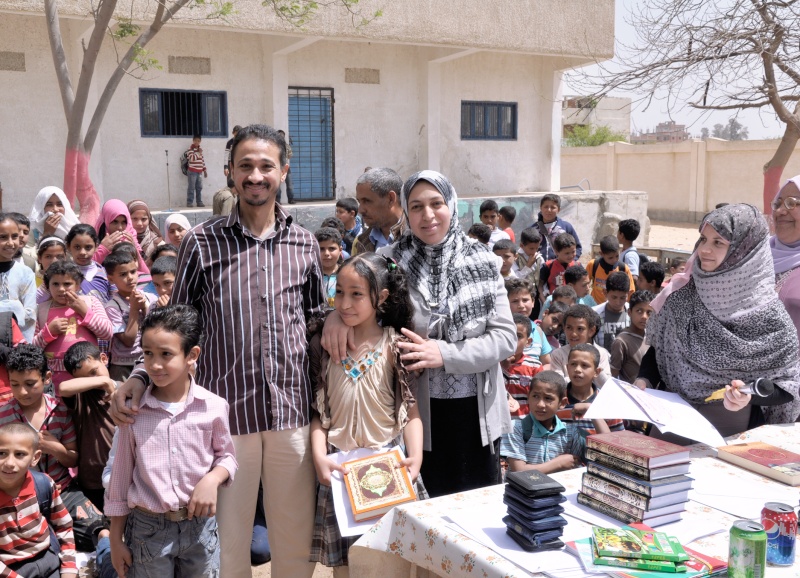 موضوع : تكريم التلاميذ المتفوقين بمدرسة مرتاح في إحتفالية نهاية العام الدراسي Dsc_0233