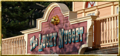 [Frontierland] The Lucky Nugget Saloon Lucky_10