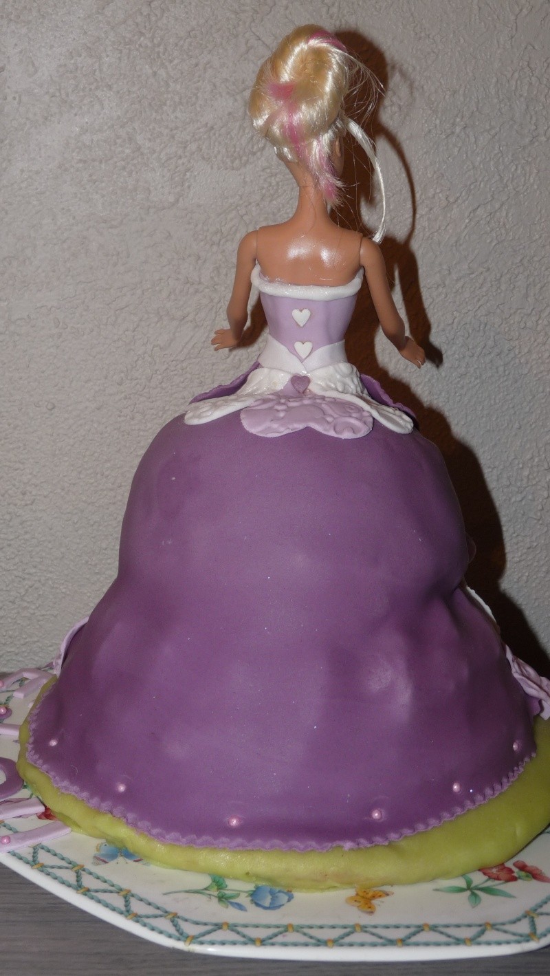 Barbie princesse - Page 29 01410