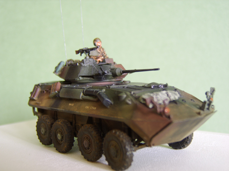 LAV-25 Trumpeter TERMINE - Page 2 Lav03510