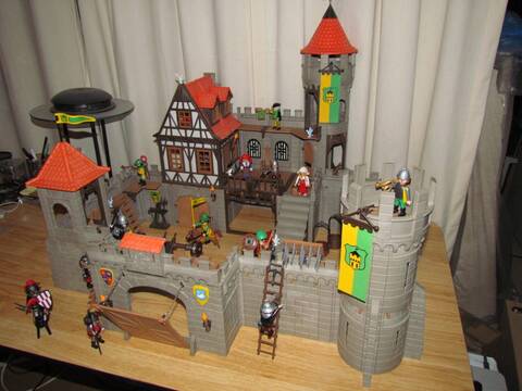 Mon nouveau chateau Playmobil... #3666