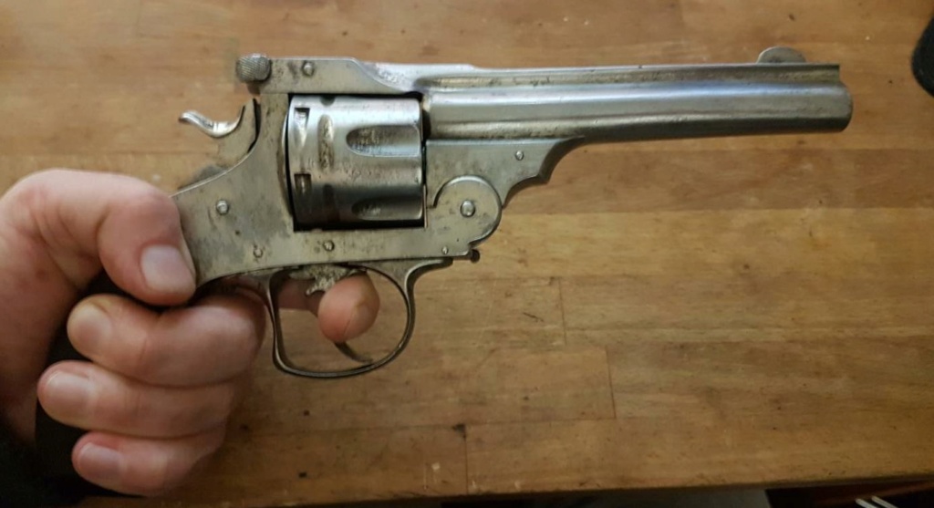 revolver copie 44 Russian Resize86