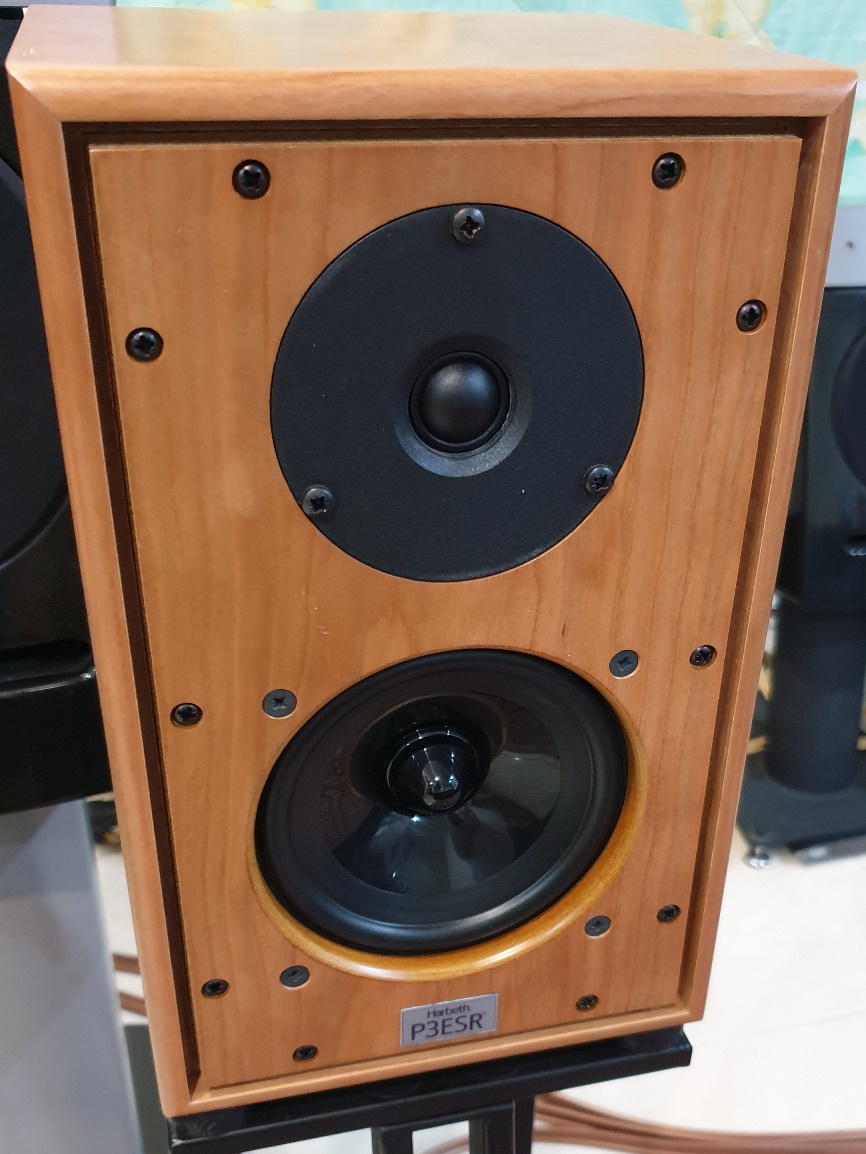 Harbeth P3ESR with soft dome tweeters Assemb10