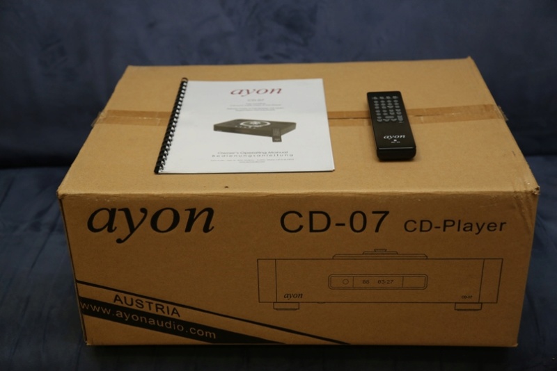 Ayon CD-07 tube CD player Box_fr11