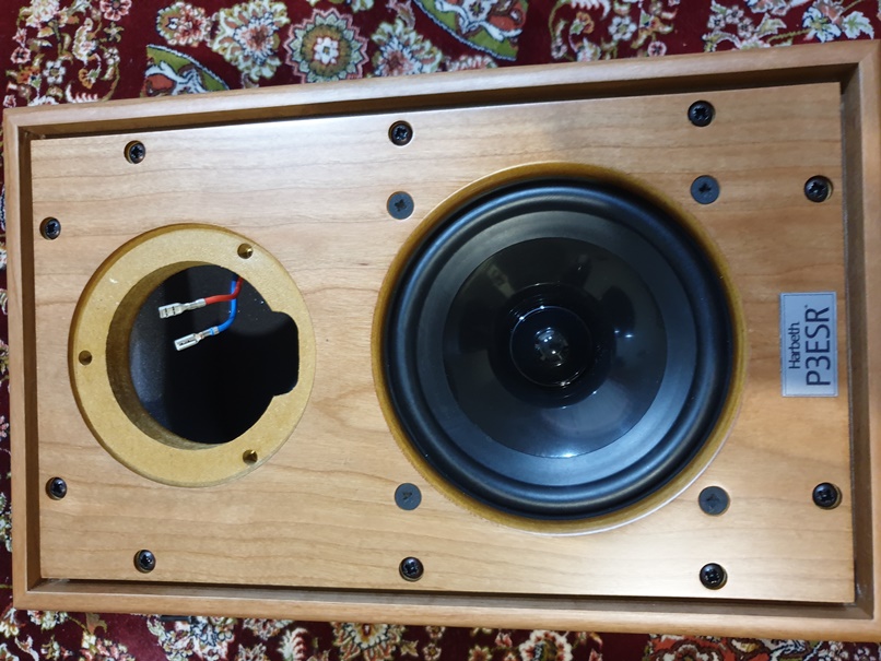 Harbeth P3ESR with soft dome tweeters Tweete10