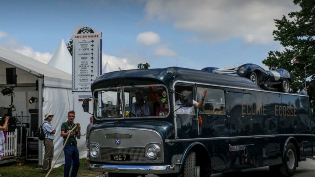 Commer Ecurie11