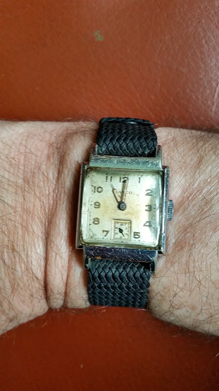 Un post qui référence les montres de brocante... tome V - Page 32 Lancok10