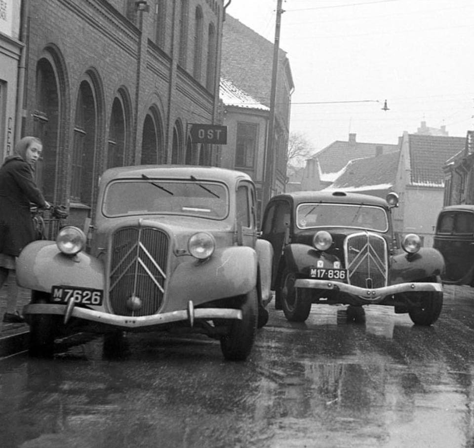 la Traction Avant dans tous ses états - Page 36 Traxda11